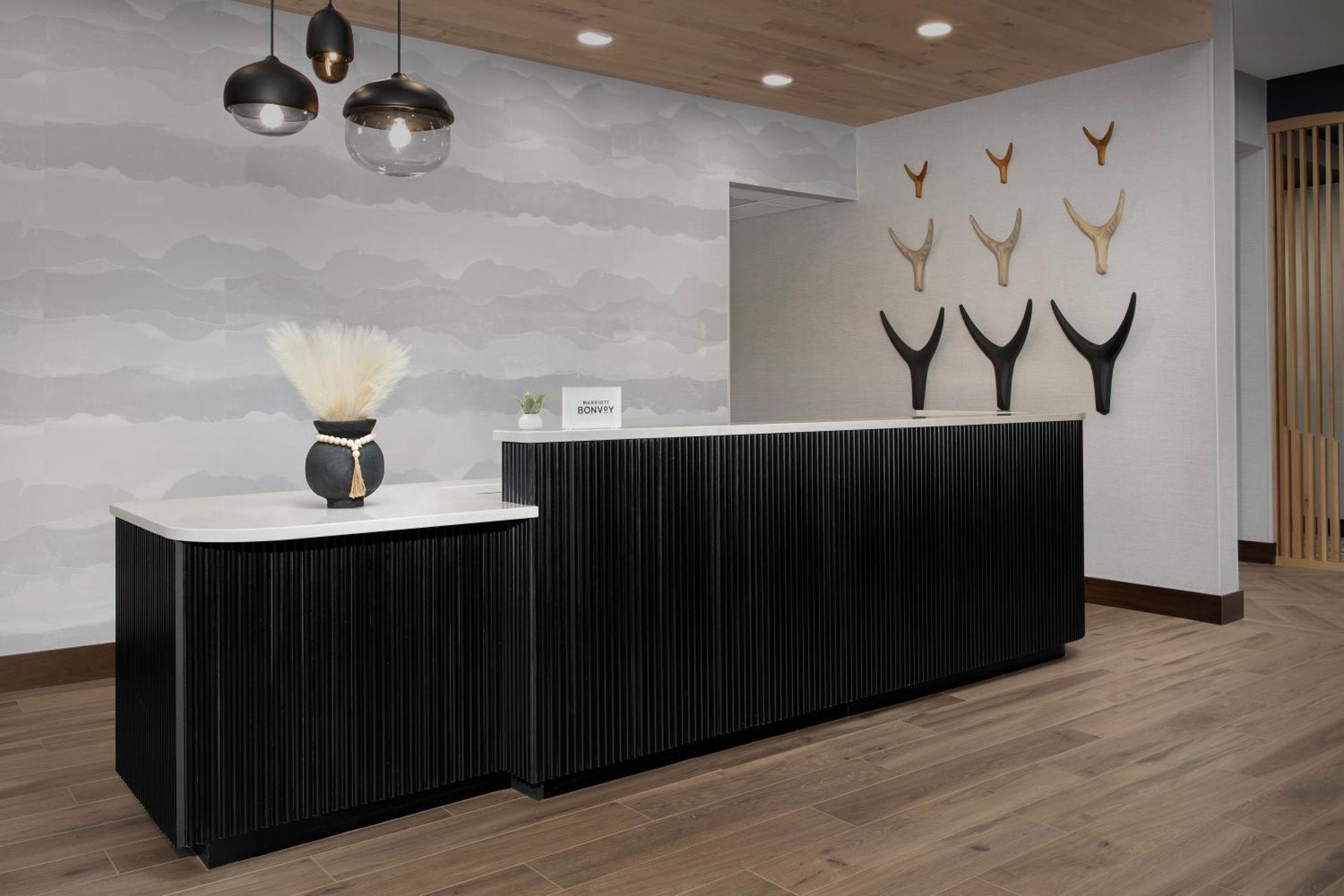 Springhill Suites By Marriott ساندبوينت المظهر الخارجي الصورة